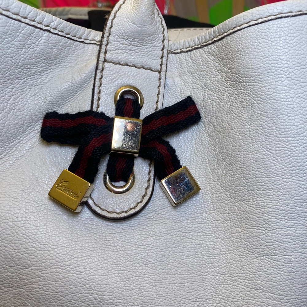 Gucci White Guccissima Princy Tote Bag - Picture 11 of 15